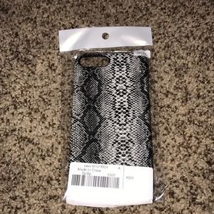 Brand New Iphone 7 Plus Faux Snake Skin Case